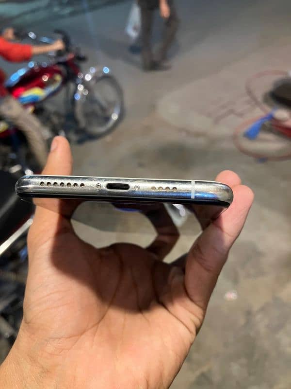 iPhone x s max pta 64gb 2