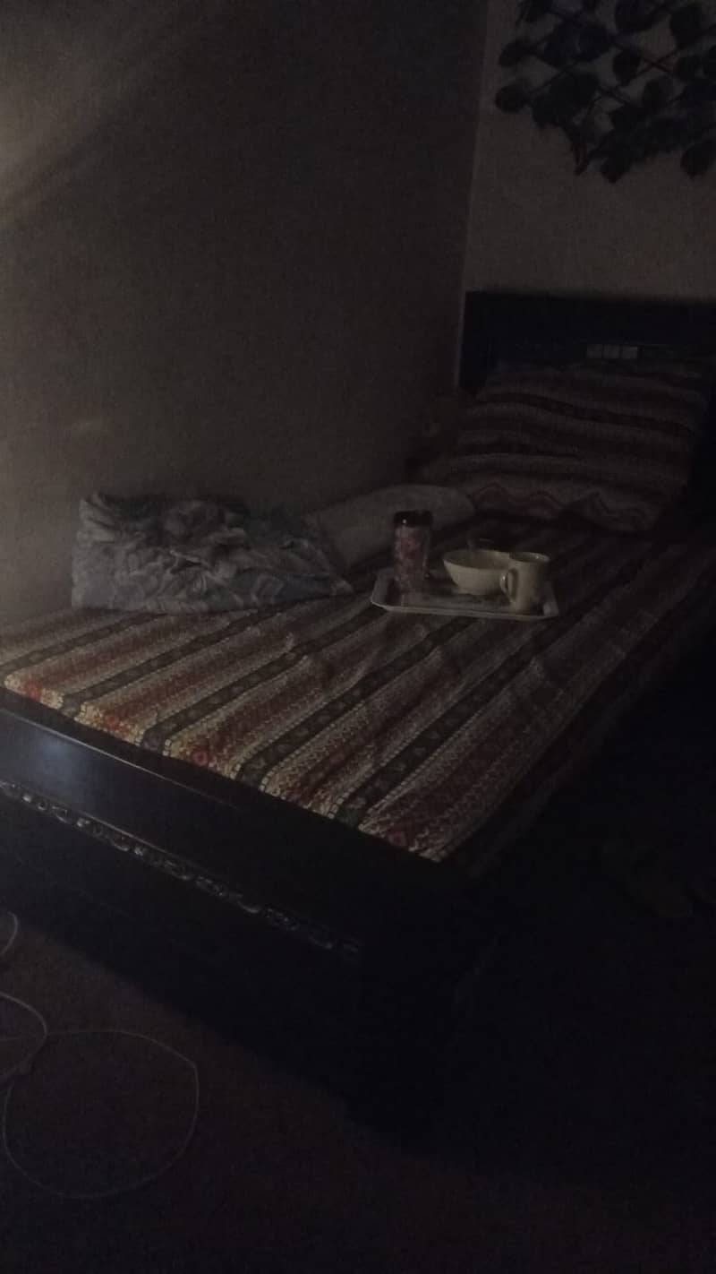 single beautiful beds for sale without mattress 0