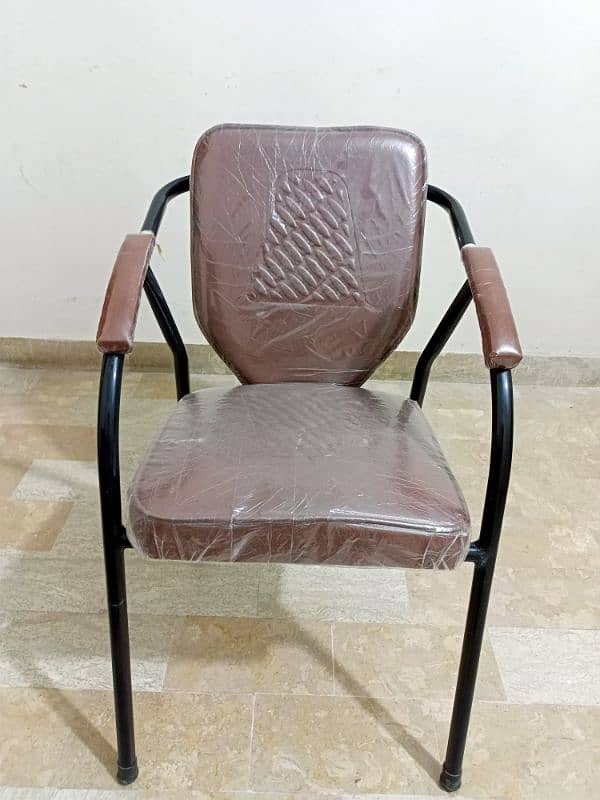 One 20*40 Table + 1 Stylish Office Chair + 2 Plastic Chairs 10