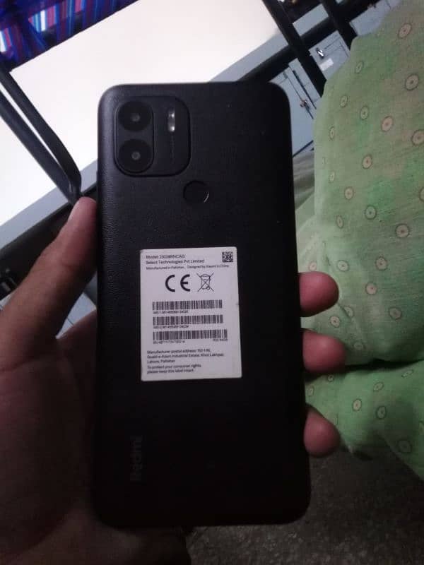 Redmi 8/2 p 64/4  box charger available 5