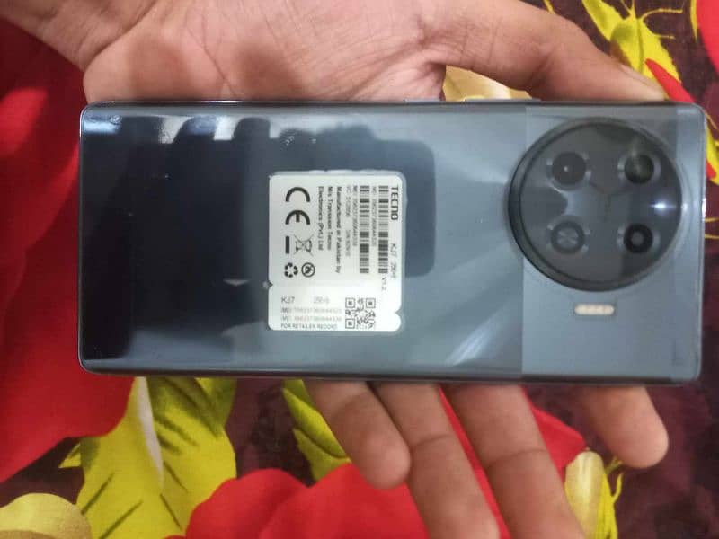 tecno spark 20 pro plus 8+8 256 with box and charger urgent sale 0