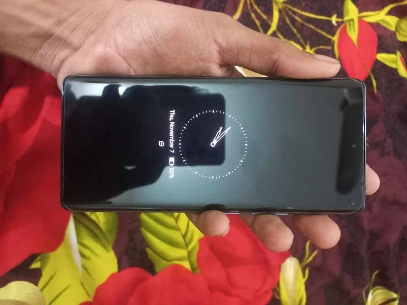 tecno spark 20 pro plus 8+8 256 with box and charger urgent sale 3