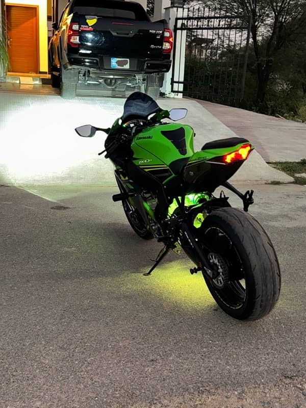 Kawasaki Zx10R 2