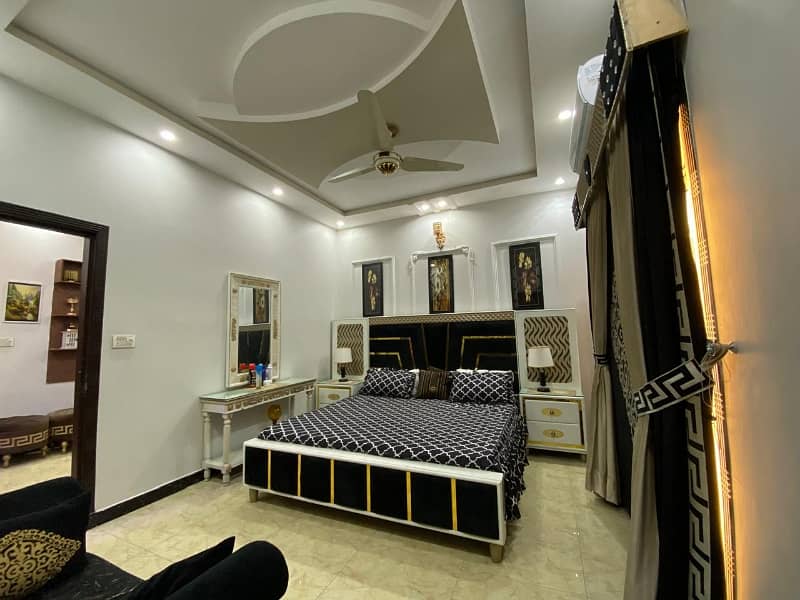 5.5 Marla Fully Furnished Facing Park House At Affordable Price Awaits You 9