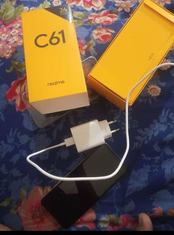 realme c61 Ram 6 128gb 1