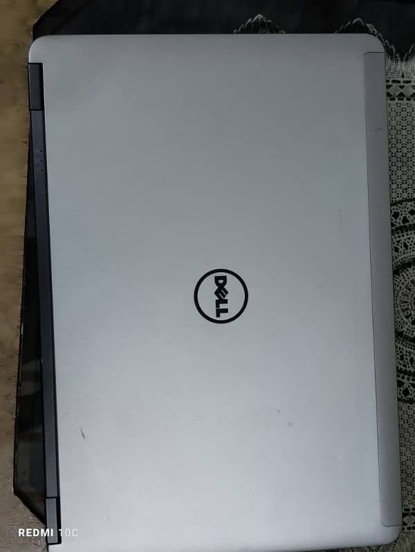 10/10 condition laptop Dell company 0