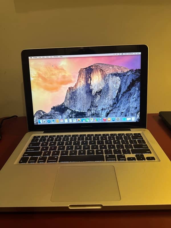 Apple Macbook Pro 2012 Mid 2