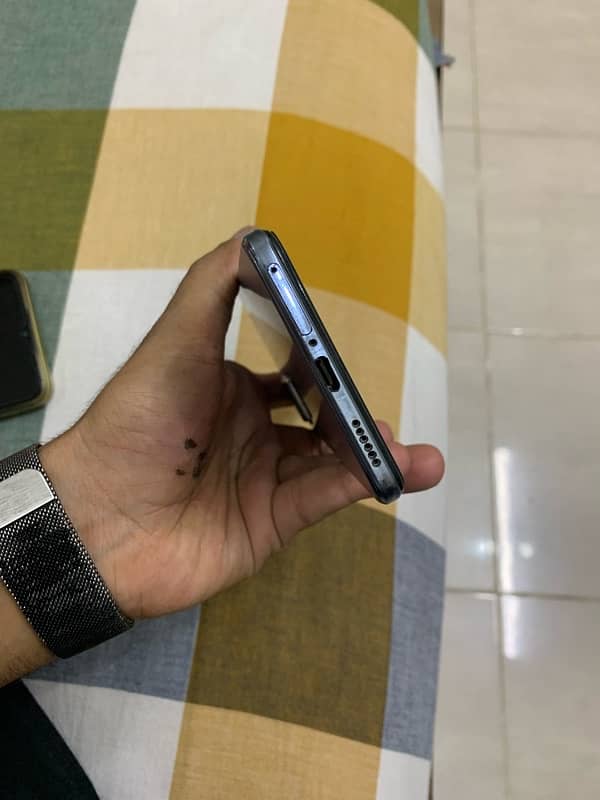 VIVO V21 5