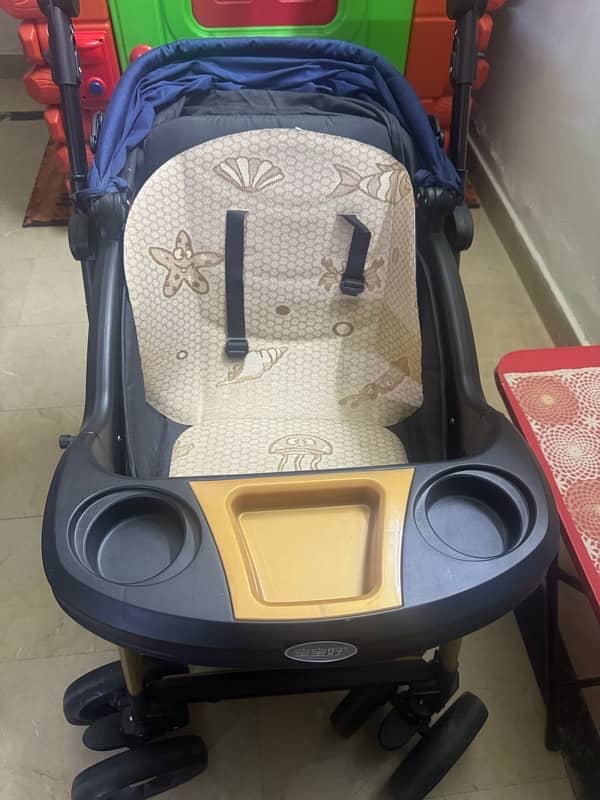 folable baby pram just like brand new 0