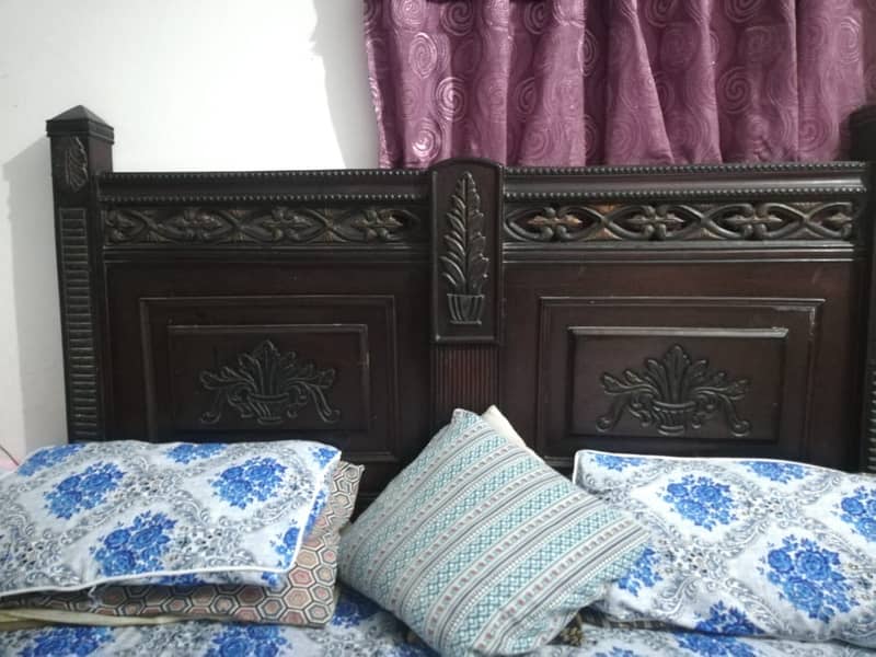 Wooden Double Bed 0