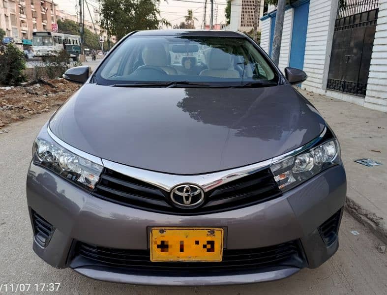 Toyota Corolla GLI 2016 Automatic 2