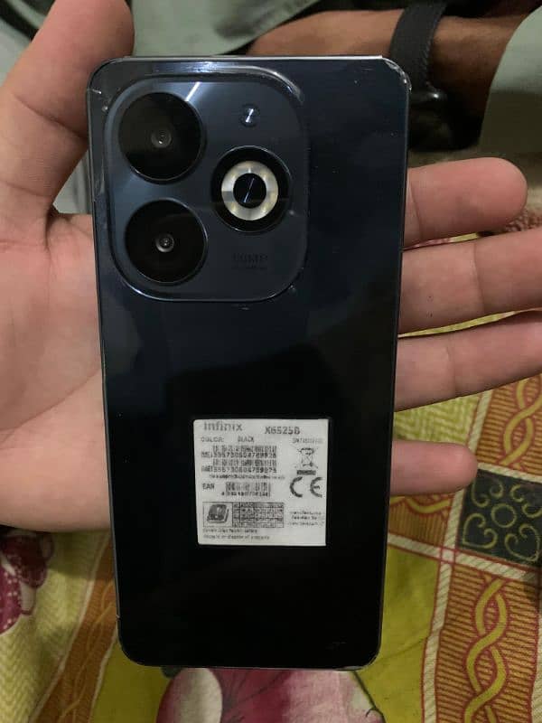 Infinix smart 8 pro 3