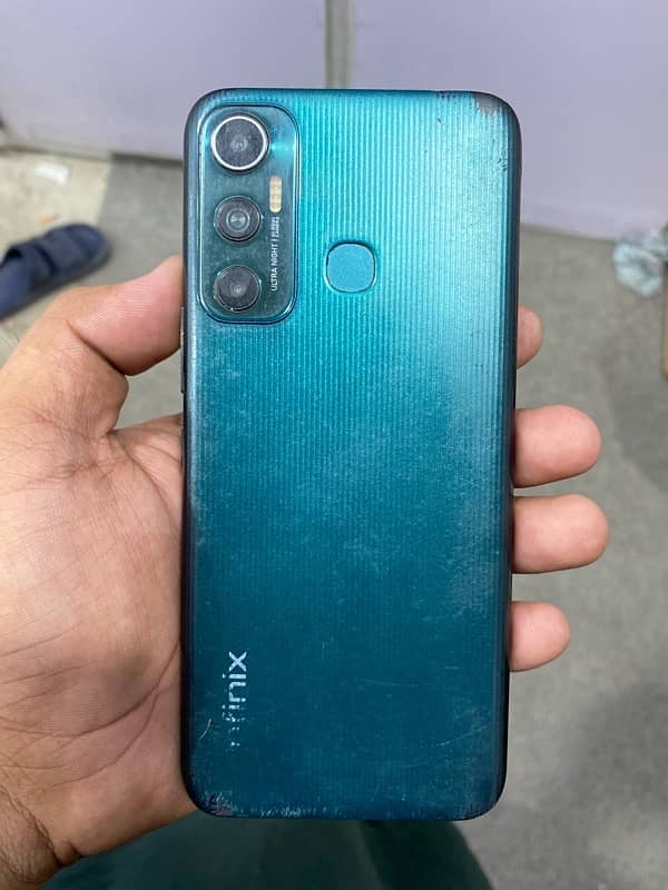 Infinix Hot 11 1