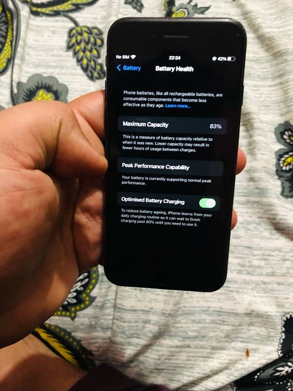 iphone 7 all ok urgent sale  32 gb83 batteryhealth whatapp 03212541011 6