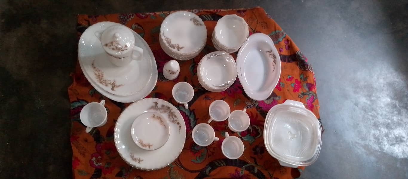 Marble dinner set 5