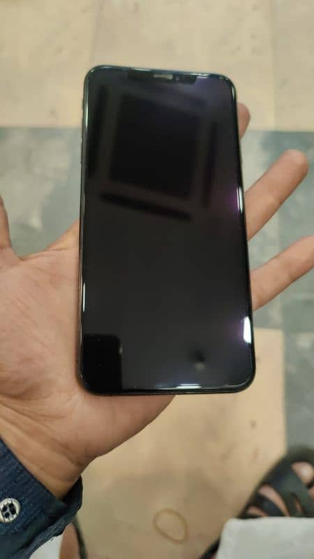 iphone xs max pta 64Gb 83% 2