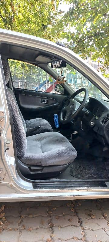 Honda Civic EXi 2002 9