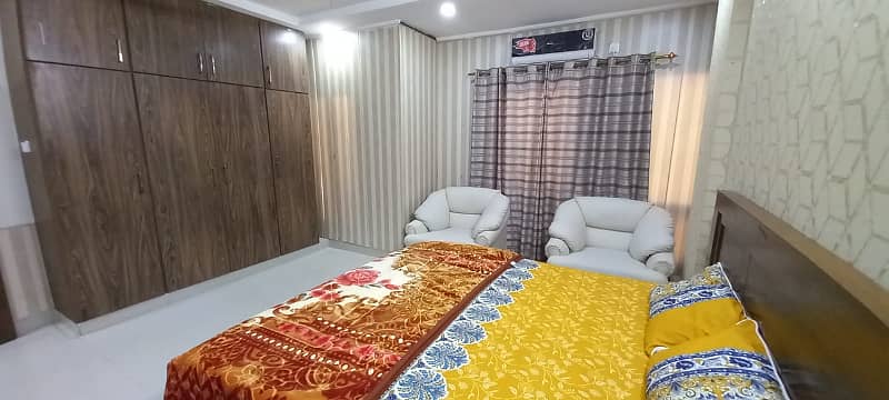 2 bed rom ful furnished safe & scour coupel allow bahria Town 3