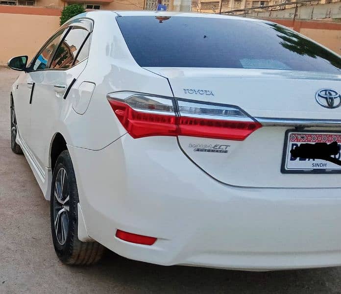 Toyota Corolla Altis 2018 7