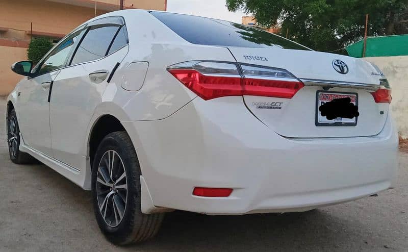 Toyota Corolla Altis 2018 13