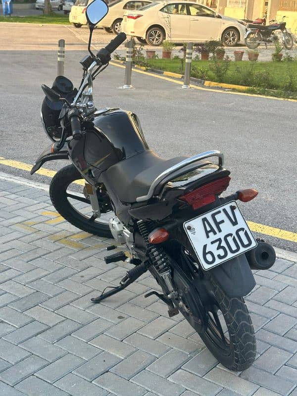 Yamaha YBR G 125 0