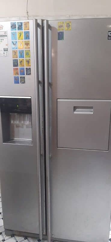 samsung refrigerator and water dispenser 4