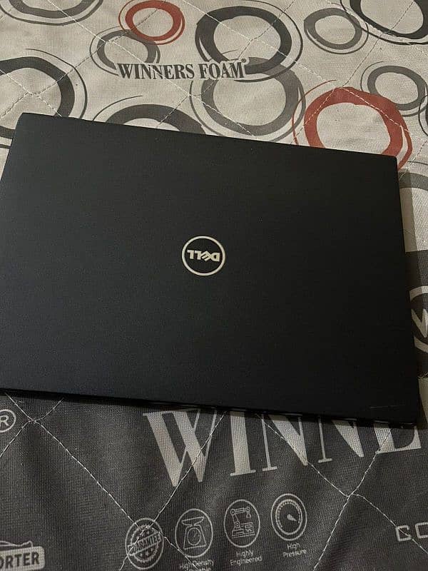 Dell laptop ii7 series 5