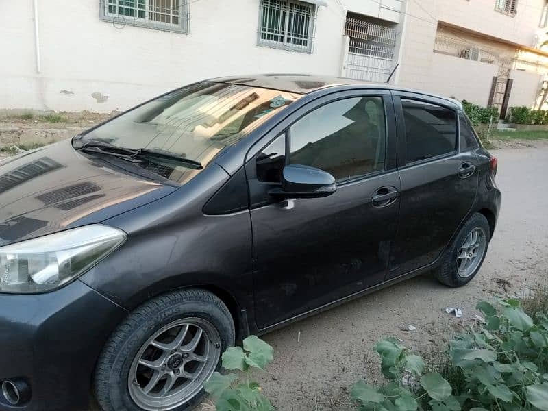 Toyota Vitz 2012/15 3