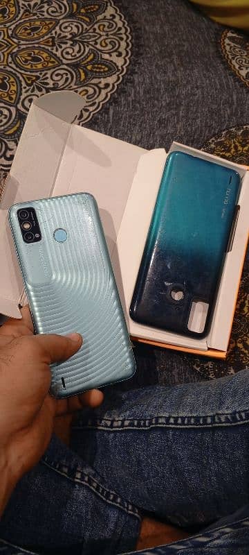 tecno spark 6go 1