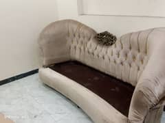 I M HAVING 3 SEATER 2 PIECE SET FOR SALE CAN BE NEGOTIABLE