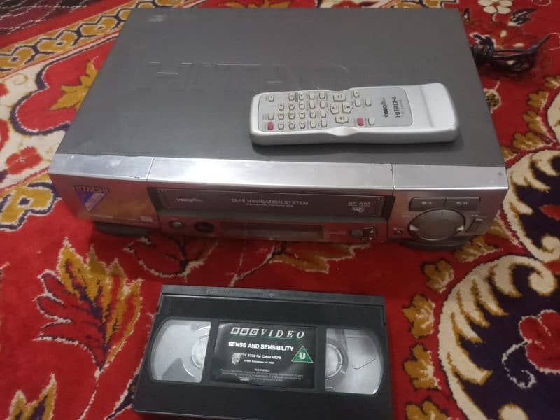 Sony Toshiba matsu Bush vcr ok and good condition full working 7