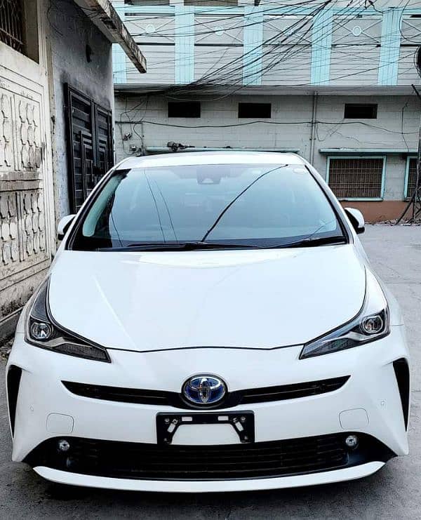 Toyota Prius 2021 4