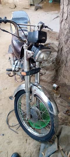 Hero bike 2016 Modal 03063891055