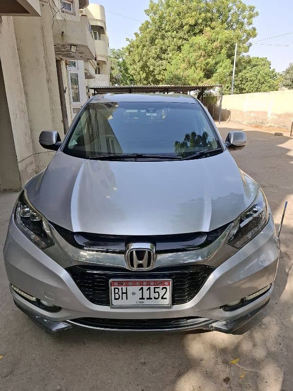 Honda Vezel 2018 Hybrid XL Full Option 3