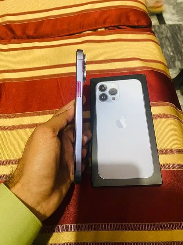 I phone 13 Pro Max 512Gb FU 10by9.5 2