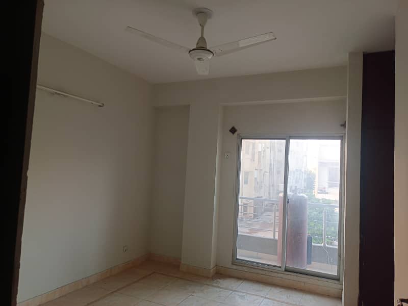 3 Bed Apartment Available For Sale In D17 Paradise 16