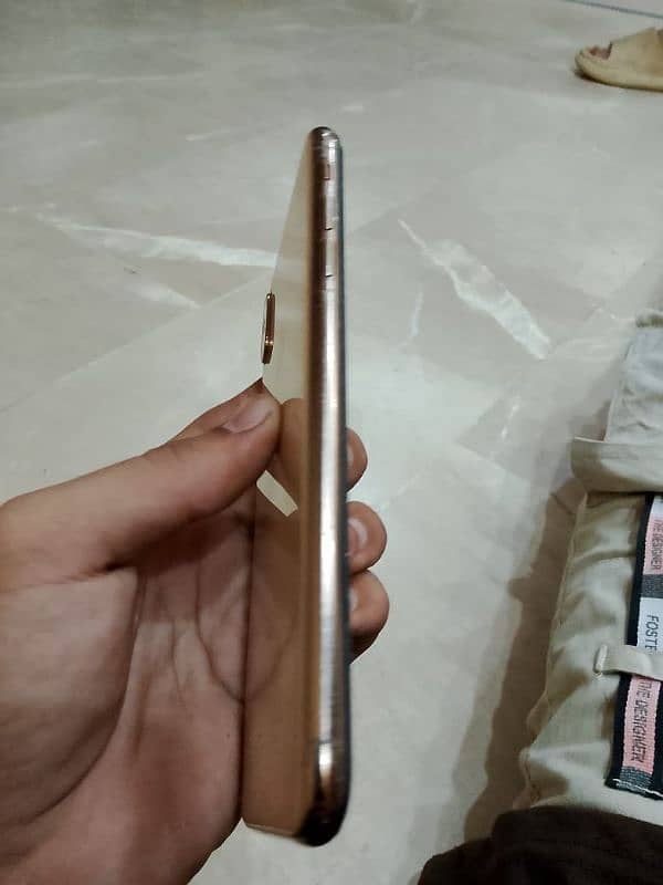 iphone xs max non approved 4