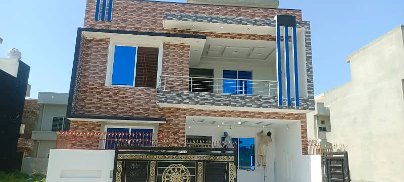 8 Marla Double Unit Brand New House For Sale 0