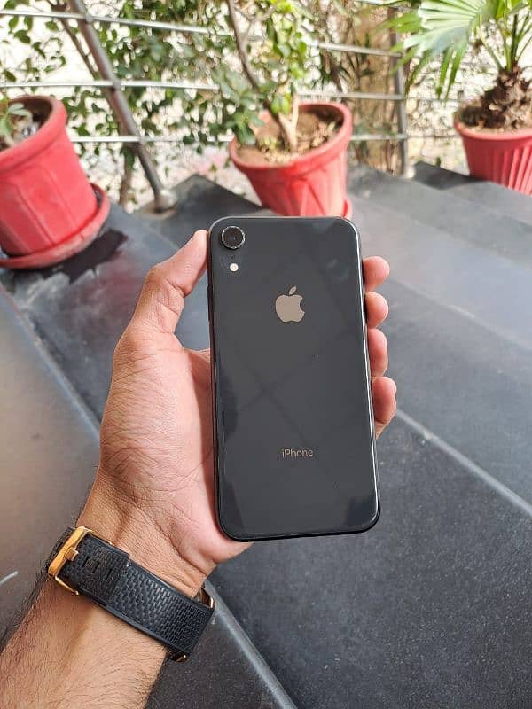 iphone XR jv 64 gb 3