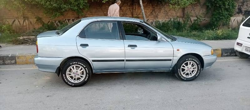 Suzuki Baleno 2000 6