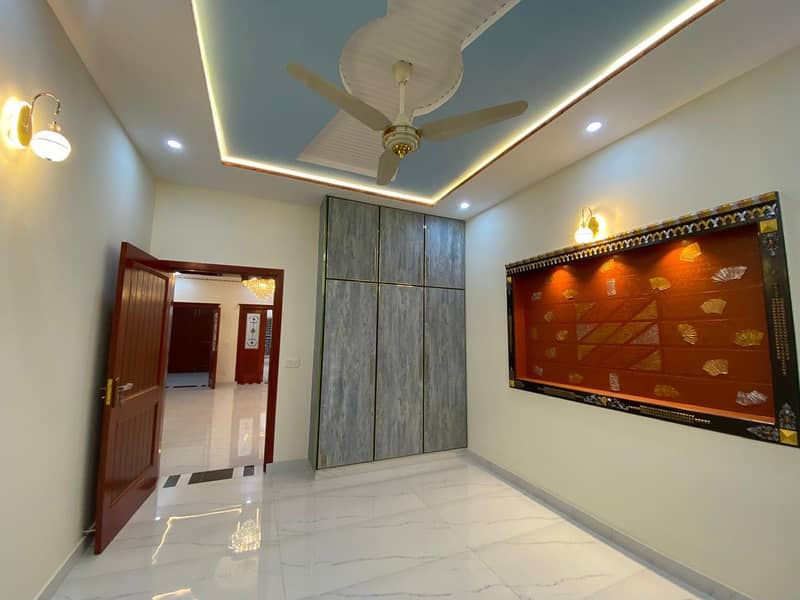 8 Marla Double Stroy ( Semi Furnished) Brand new Spanish house for sale, A+ Material used, Very Reasonable Price, Near Masjid Park and Main road 9