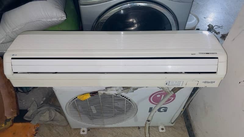 LG ac 1.5 ton non inverter urgent sale 4