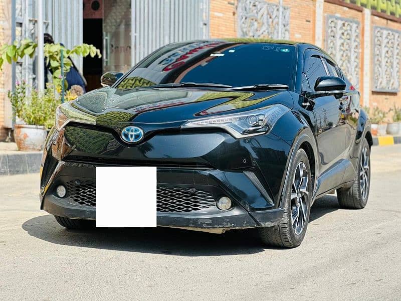 Toyota C-HR 2017 G Led B2B Orignal Black Colour 1