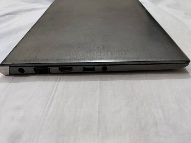 Toshiba laptop Core i7-5th generation 13