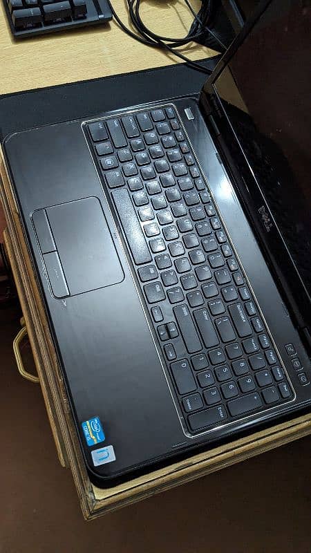 Dell Inspiron Laptop 1