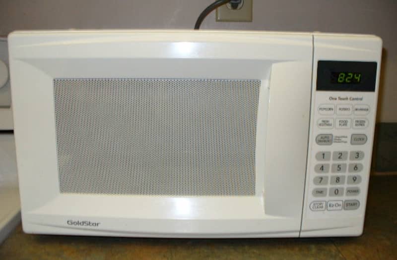 Jumbo size Microwave for sale 0