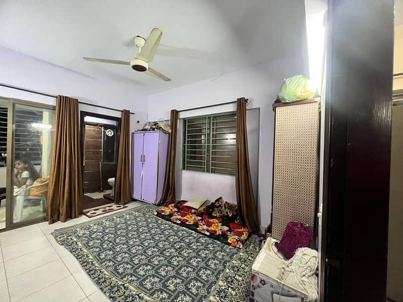 2BED DD GOLDLINE FLAT FOR SALE IN GULISTAN E JAUHAR BLOCK 16-A 6