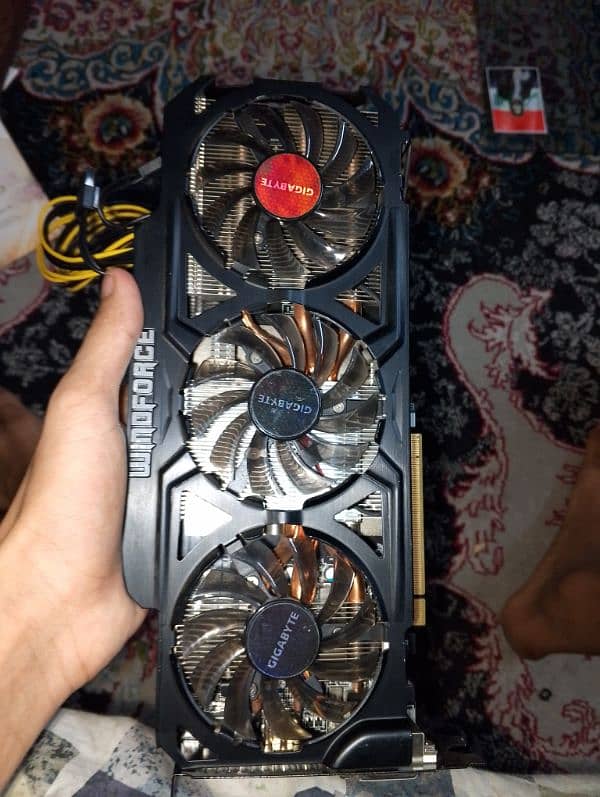 RX 270 2GB 256BIT 2