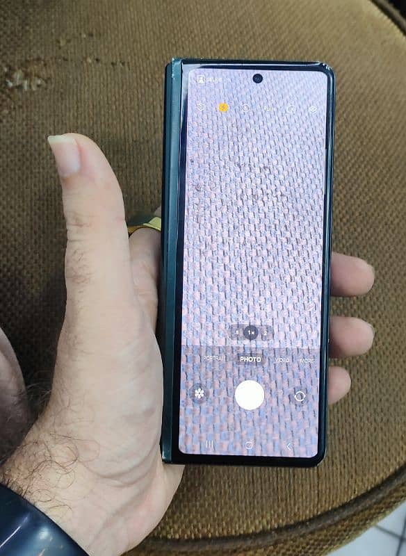 Samsung galaxy Fold 3 1