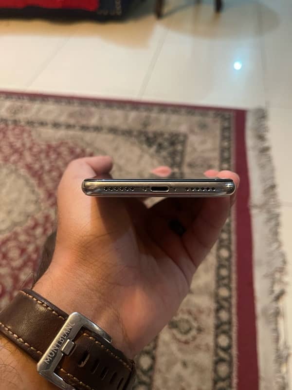 iphone x 64 gb pta approved 3